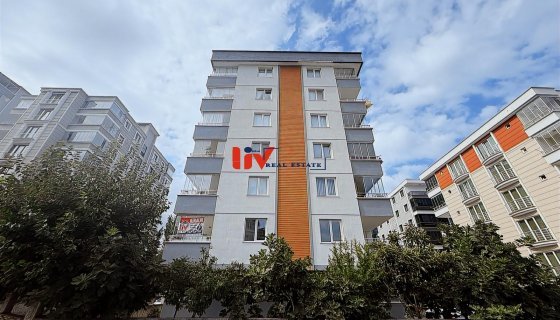 Atakent'te Aquapark Karşısı Tramvaya Cephe Kiralık 3+1